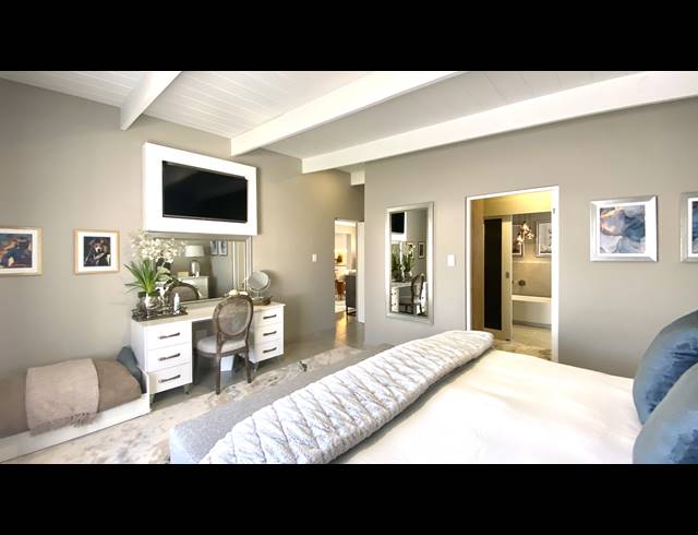 3 BEDROOM HOUSE FOR SALE IN LAMPIESBAAI